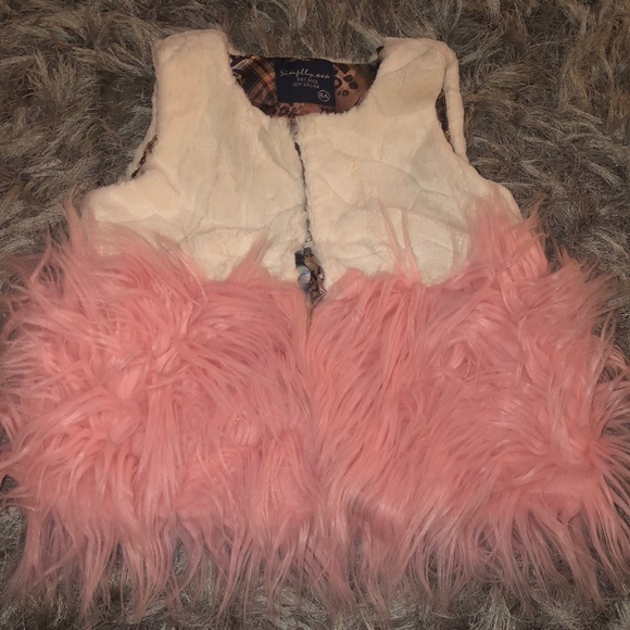 Girls vest - Picture 1 of 5